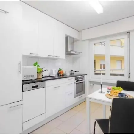 2 Bedrooms Apartment Zurich